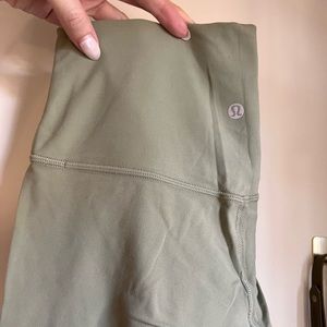 Align biker shorts 8 inch